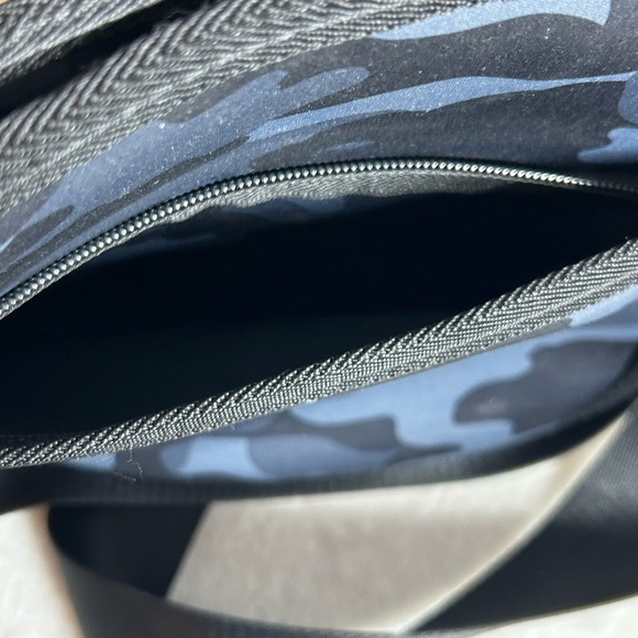 HAUTE SHORE Camouflage Crossbody Bag - Black and Gray Tones - Picture 7 of 13